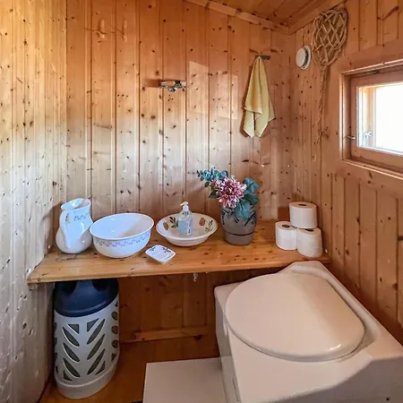 Holiday home Pet Friendly In *
